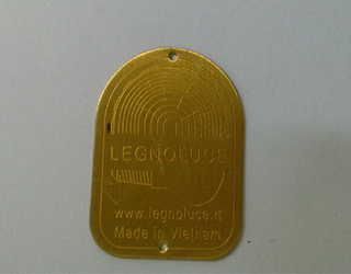 Logo mạc kim loại LEGNOLUCE