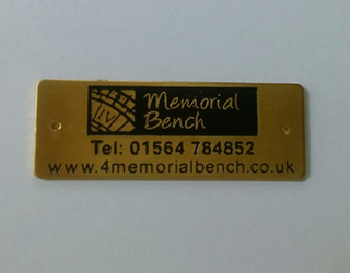 Logo mạc kim loại Memorial Bench